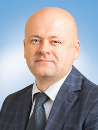 Валерий Писоцкий, директор по правовым вопросам и корпоративным отношениям, председатель совета директоров АО «Соликамскбумпром»